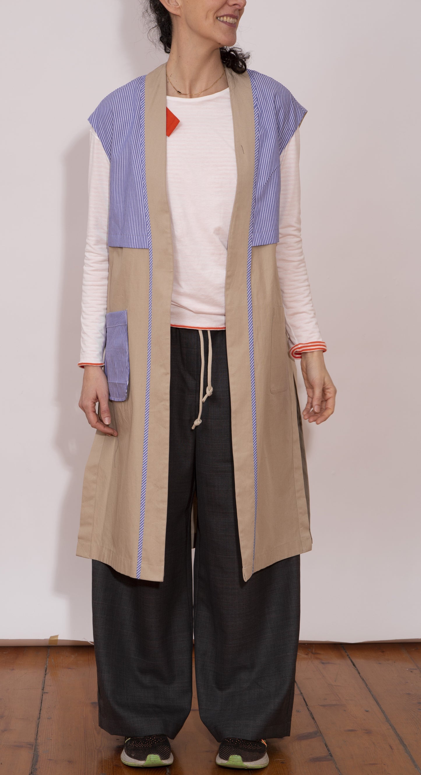 Trench lungo smanicato con cintura Double face