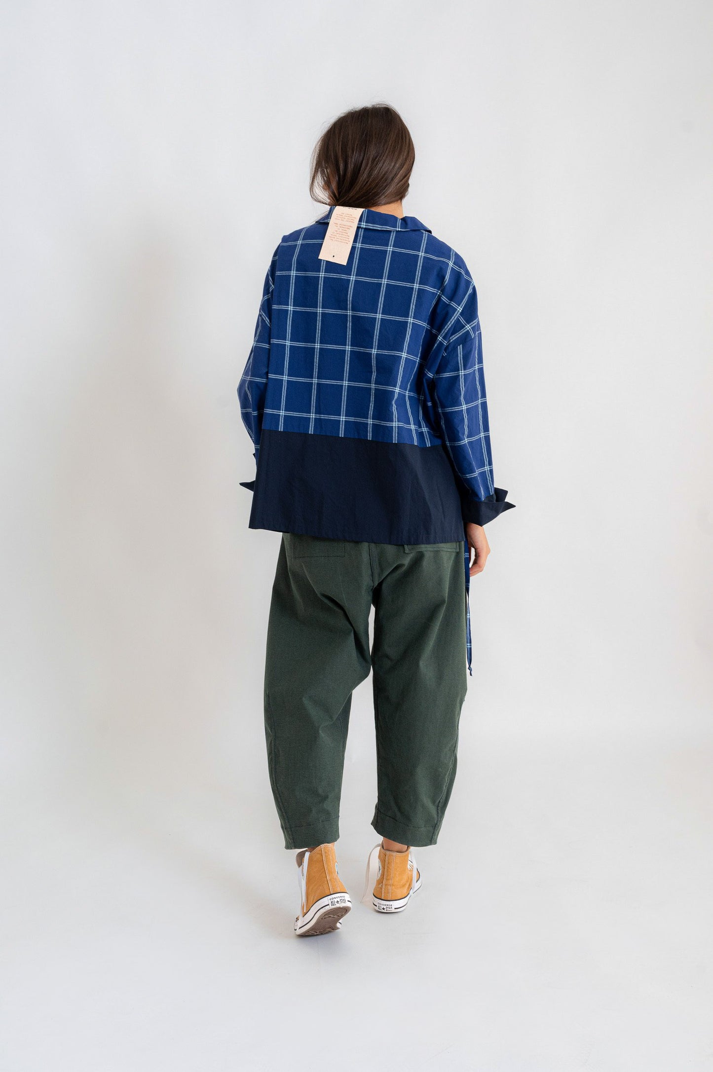 Camicia mod. Re:becca Over a quadri con bottoni e coulisse