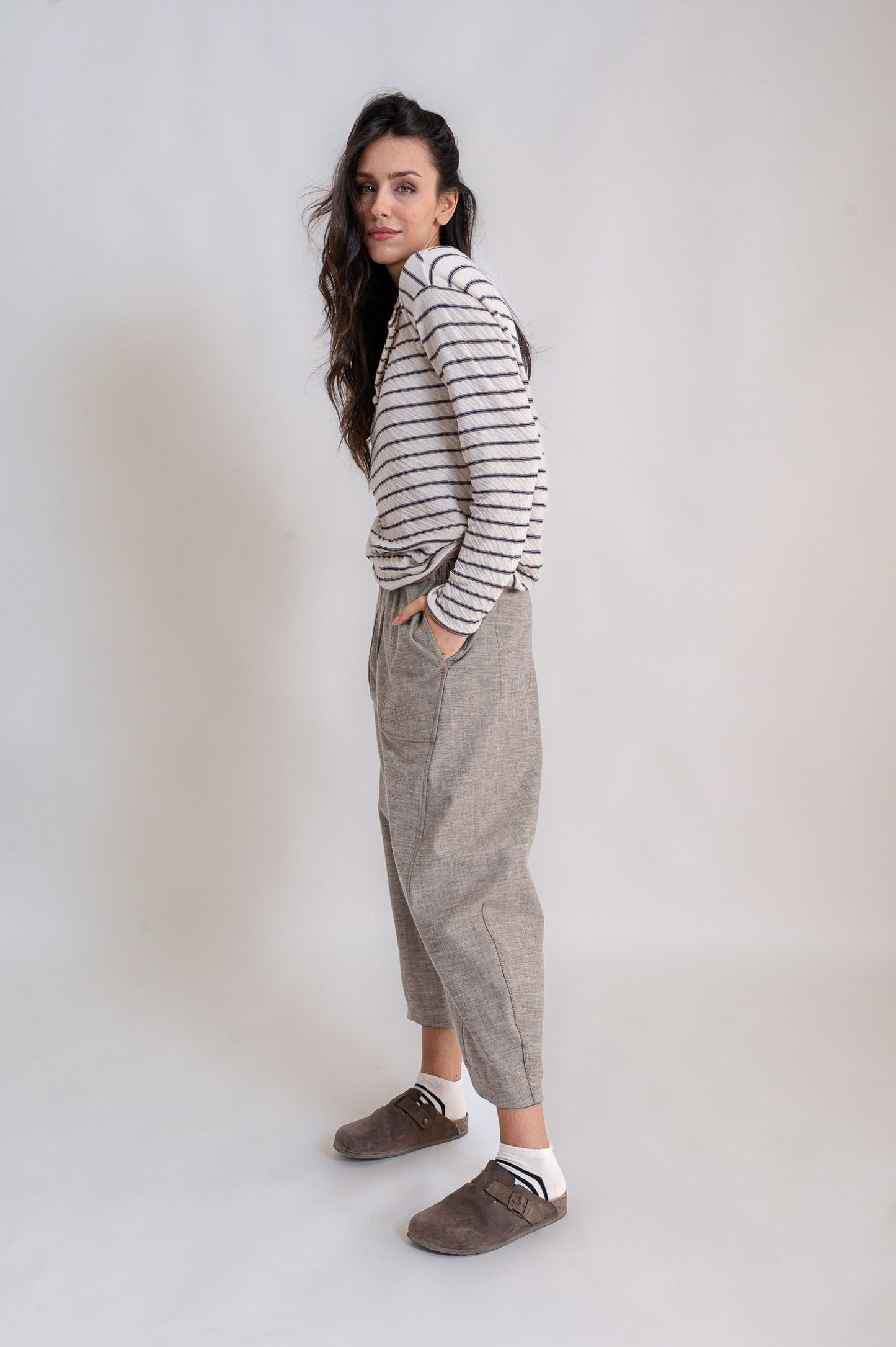 Pantalone Balloon in jeans double-face sabbiato Mod. Re-reversibile