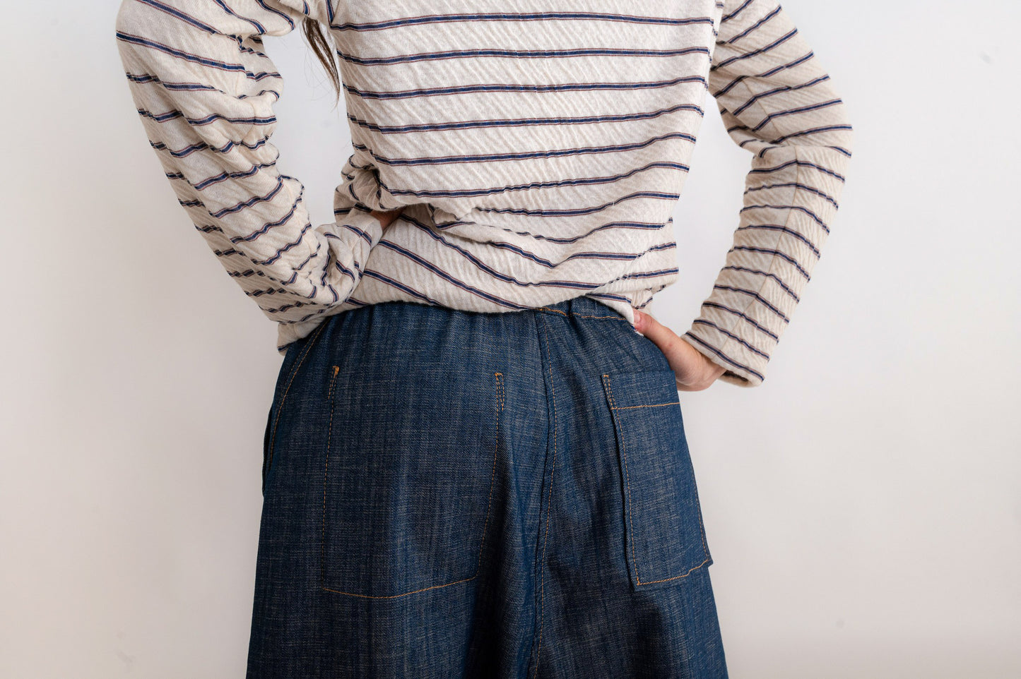 Pantalone Balloon in jeans double-face sabbiato Mod. Re-reversibile