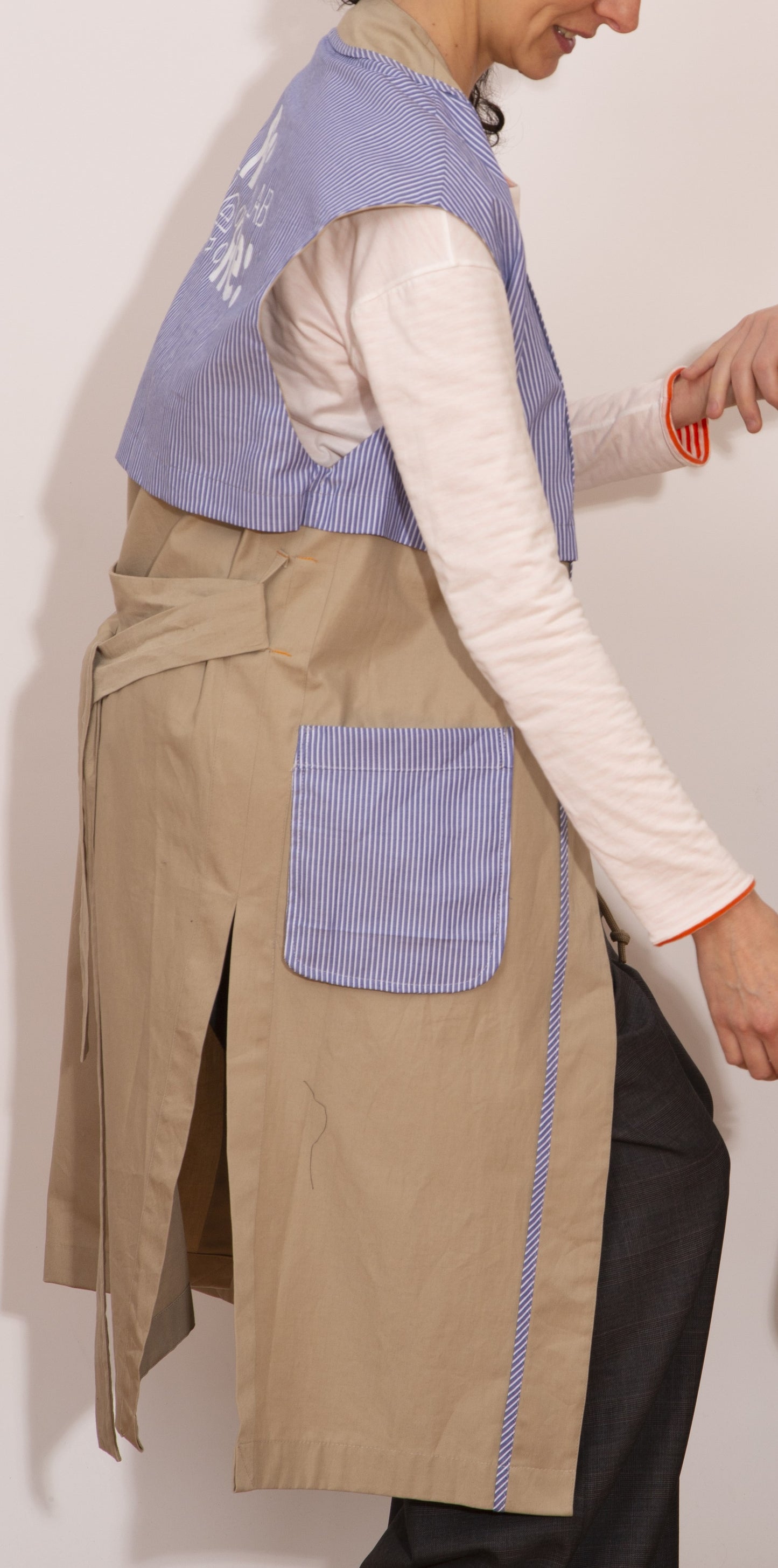 Trench lungo smanicato con cintura Double face