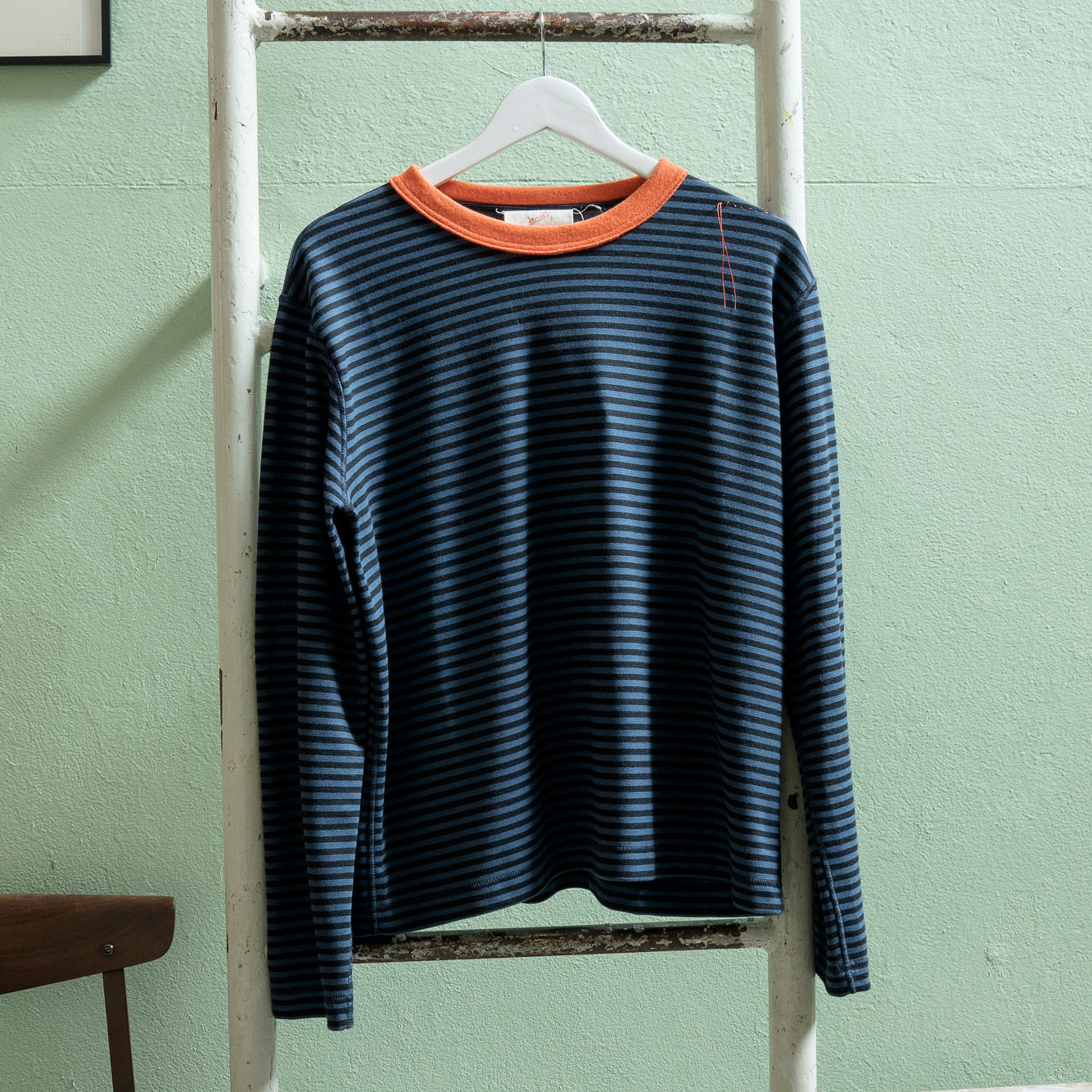 T-shirt manica lunga a righe blu/nera reversibile Mod. Re-fugio