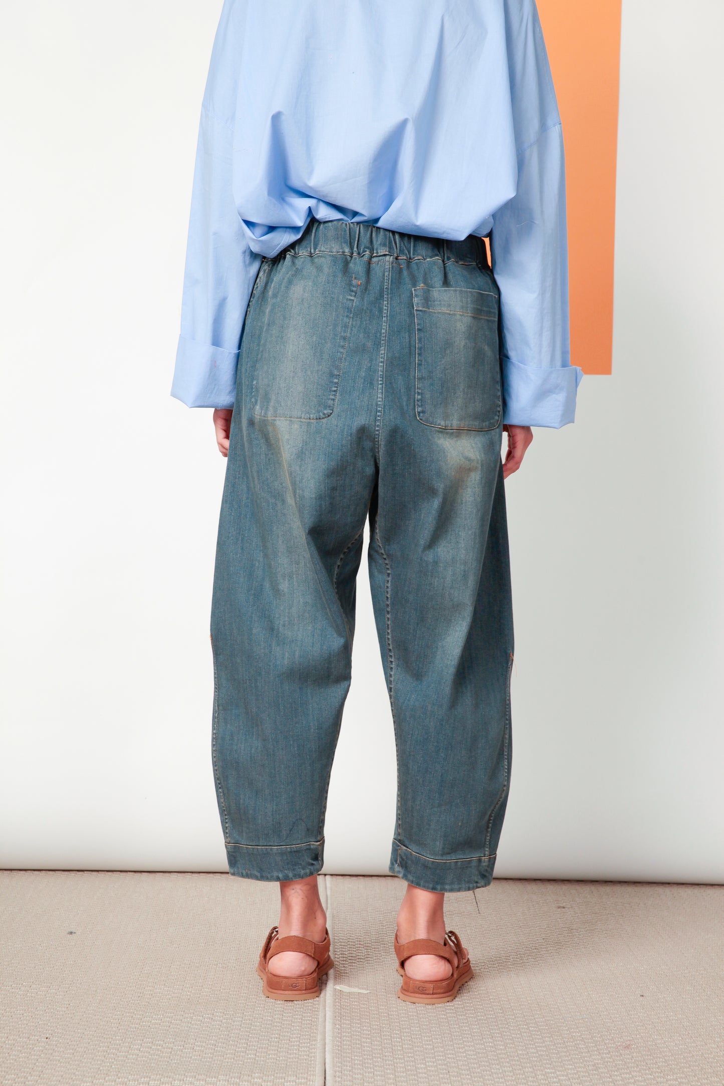 Re-reversibile - pantalone Balloon in denim trattato