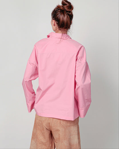 Camicia Mod. Re:a rosa con bottoni e laccetto